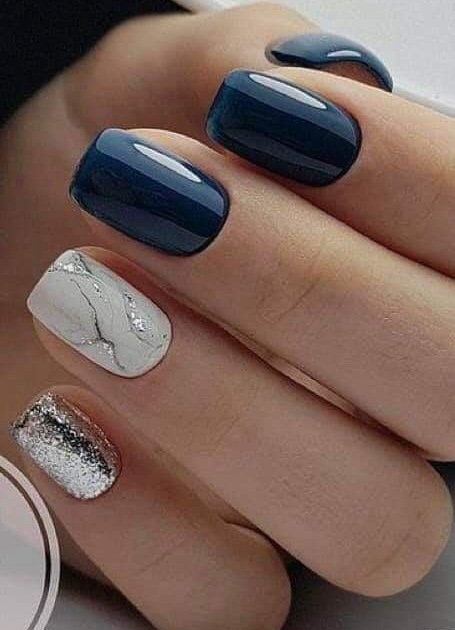 Marble pattern glitter pink rectangular head wearing armor, haze blue and silver light therapy wearable nail art