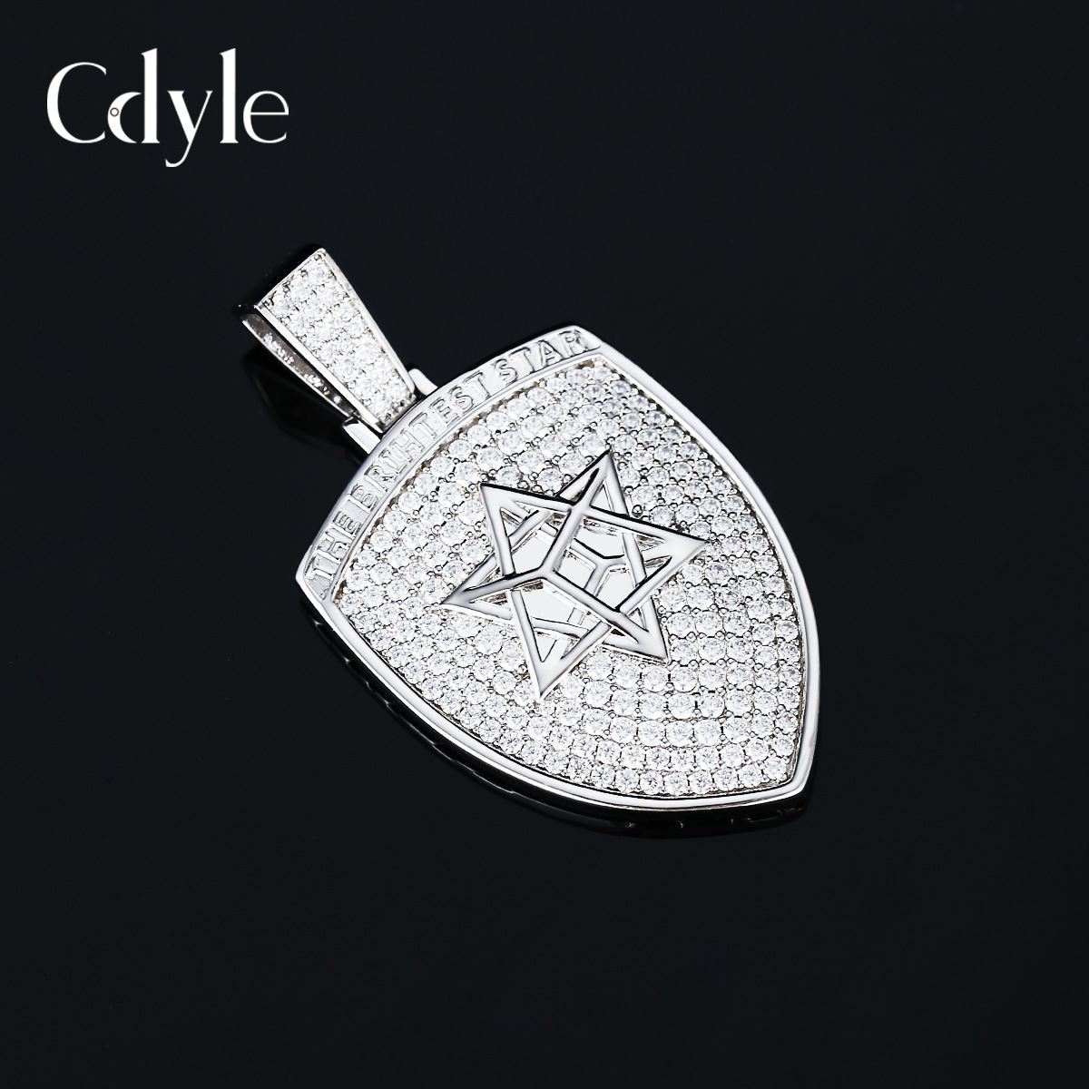 18K Gold New Pendant Personalized Versatile Original Prayer Hand Hip Hop Pendant