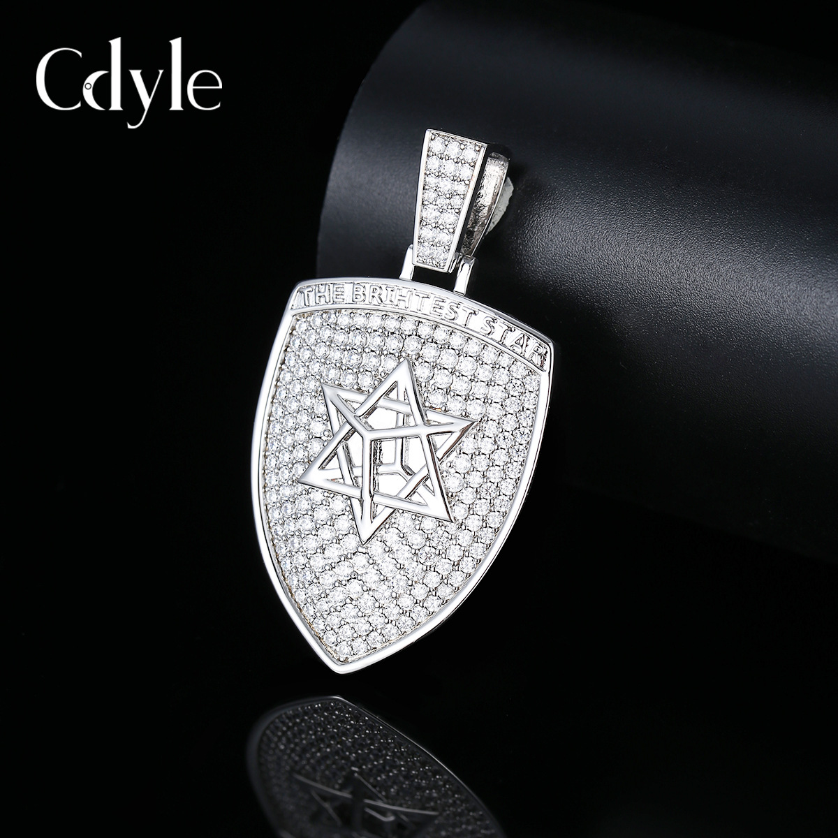 18K Gold New Pendant Personalized Versatile Original Prayer Hand Hip Hop Pendant