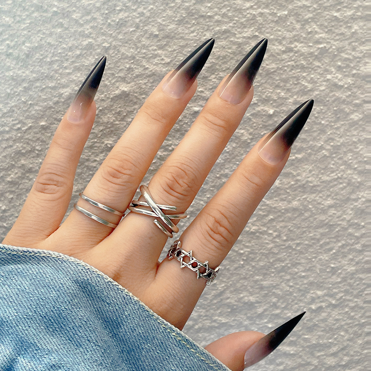 Long pointed nail gradient European and American nail art minimalist wearable nail products