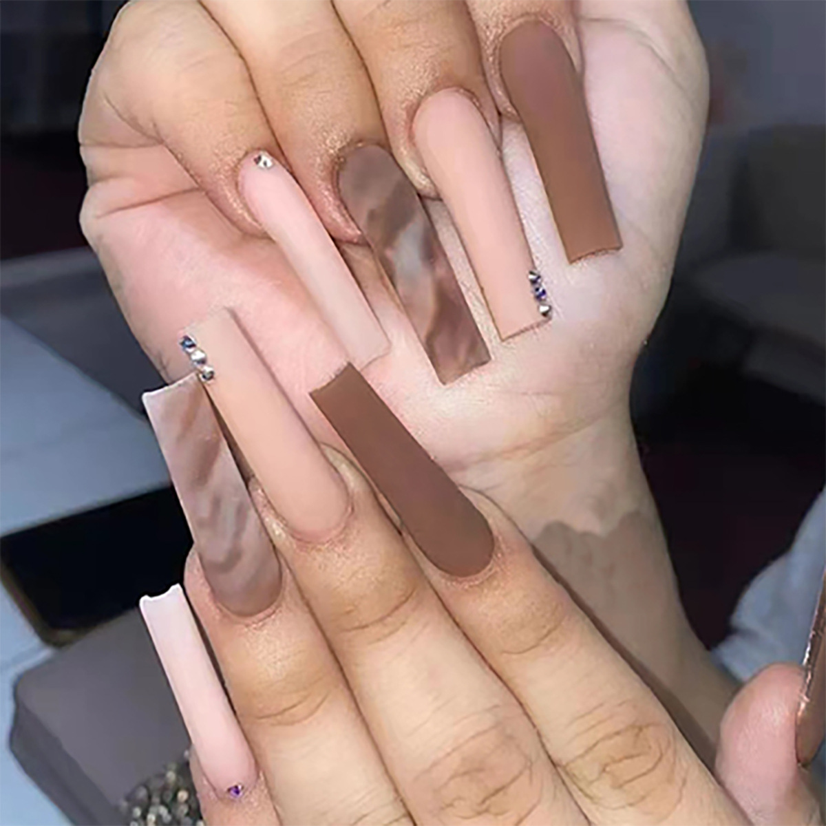 Marble patterned long ballet nails with powder inlay and diamonds 24 wearable nail patches wearing nails  European and American nail art patches