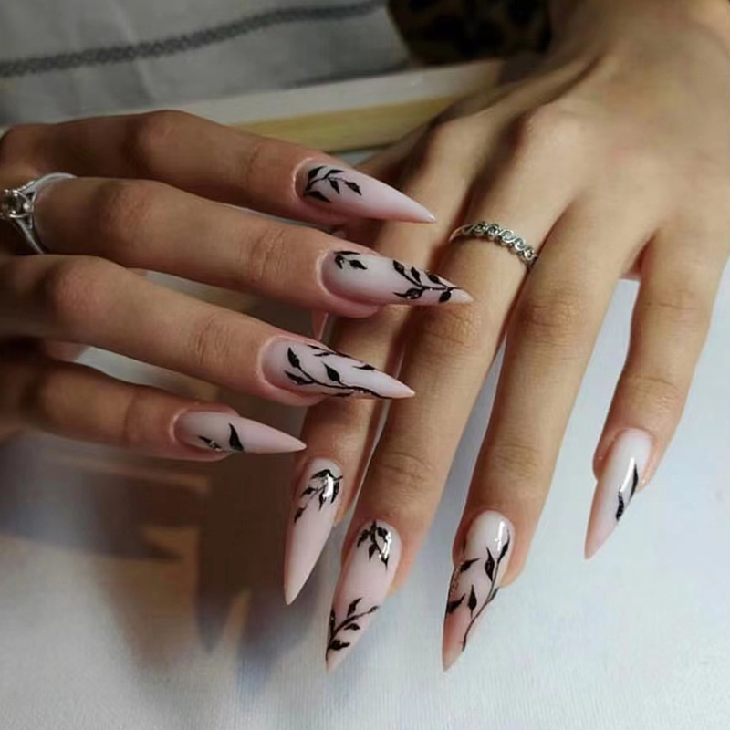 Long pointed nails simple leaves European and American wearing armor detachable fake nails